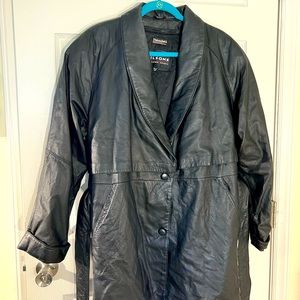 Wilsons woman’s Thinsulate leather jacket.